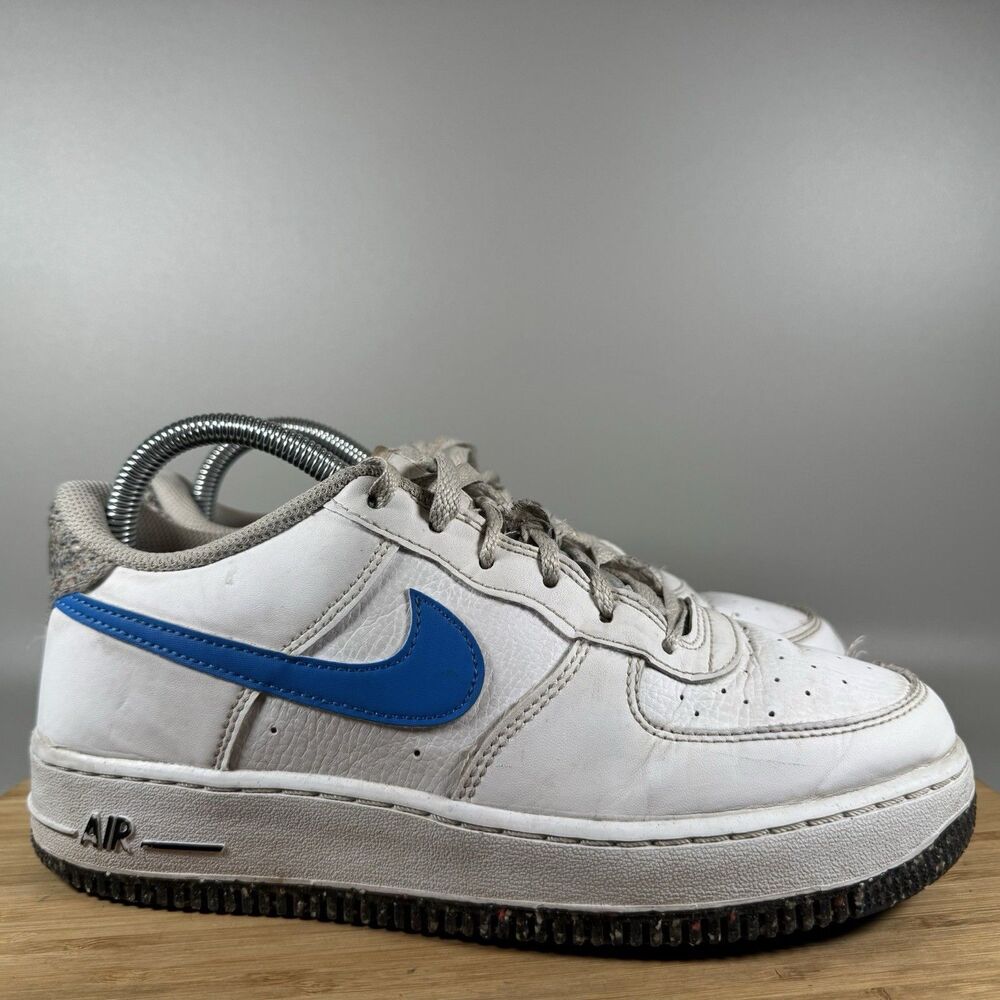 Nike Air Force 1 Low‎ Women's 8 (6.5Y) White Blue Swoosh Shoes Sneakers